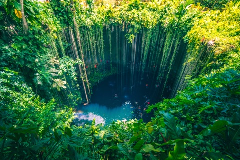 Cenote Car Wash (Aktun Ha)